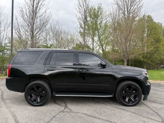 Used 2019 Chevrolet Tahoe Premier AWD/4WD image 2