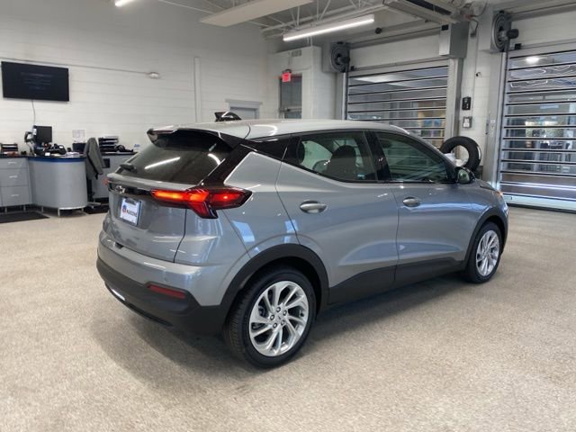New 2027 Chevrolet Bolt LT w/ Comfort Package FWD image 5
