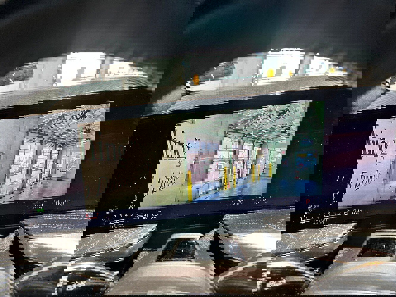 Used 2025 Cadillac Escalade Sport w/ LPO, ONYX Package image 9