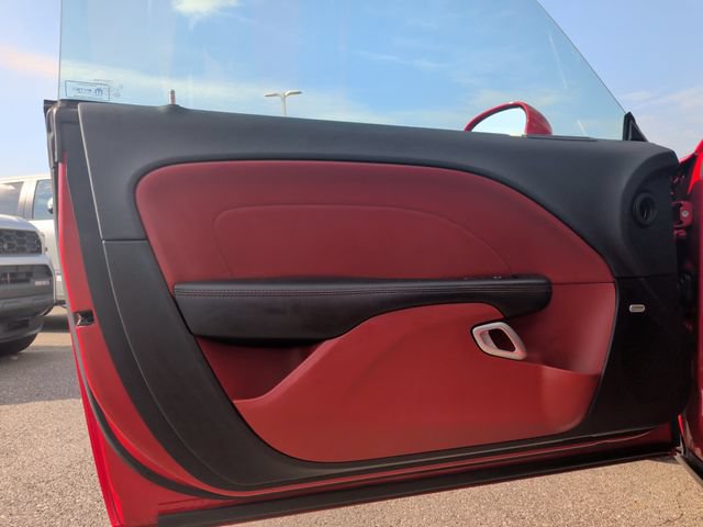 Used 2016 Dodge Challenger R/T Scat Pack RWD image 9