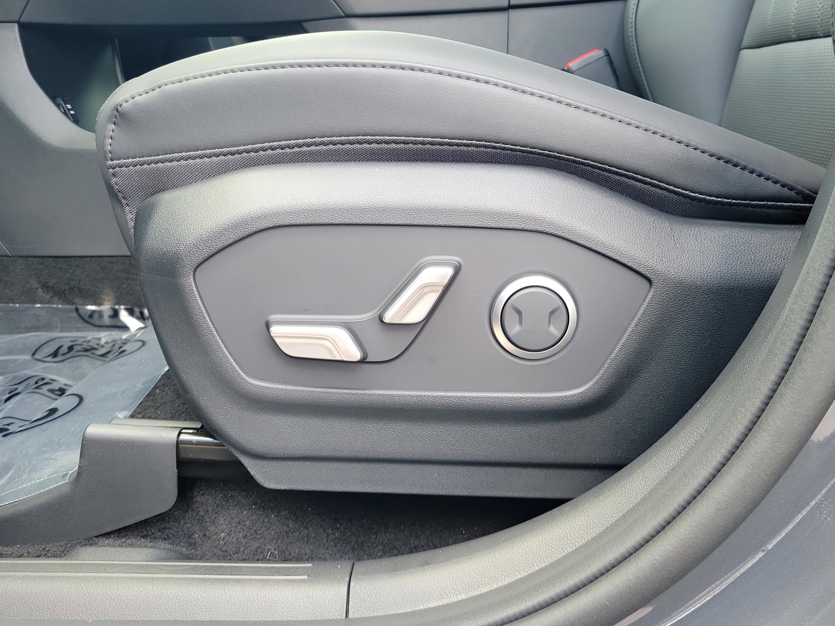 New 2026 Hyundai Santa Fe SEL image 20