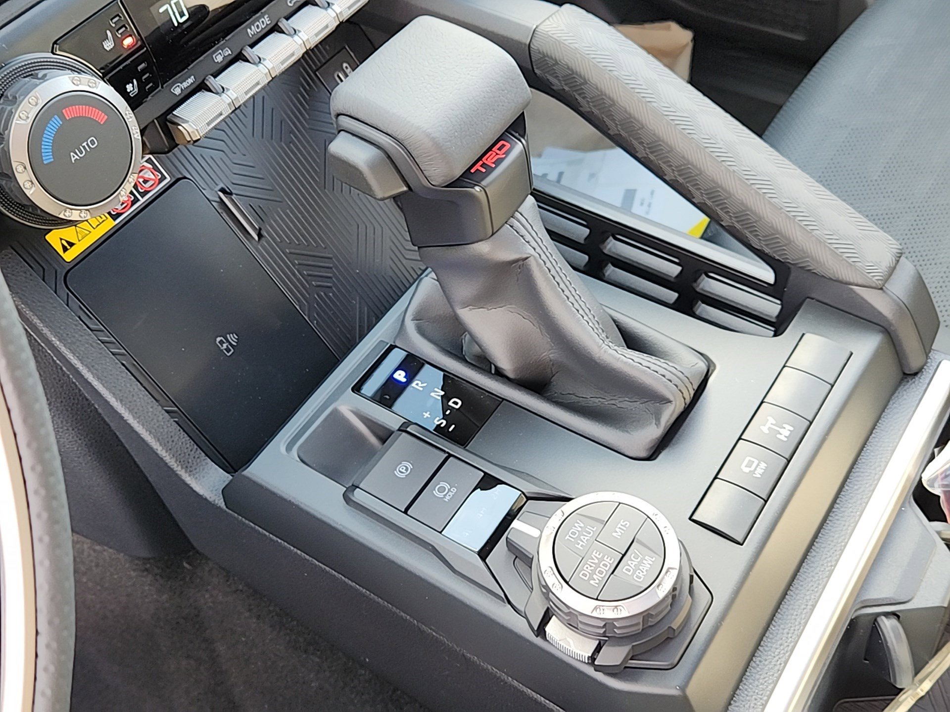 New 2025 Toyota 4Runner TRD Off-Road Premium image 17