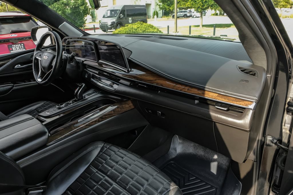 Used 2021 Cadillac Escalade ESV Premium Luxury Platinum AWD/4WD image 10