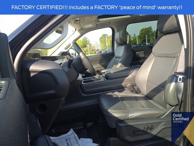 Used 2025 Ford Expedition Max Active AWD/4WD image 37