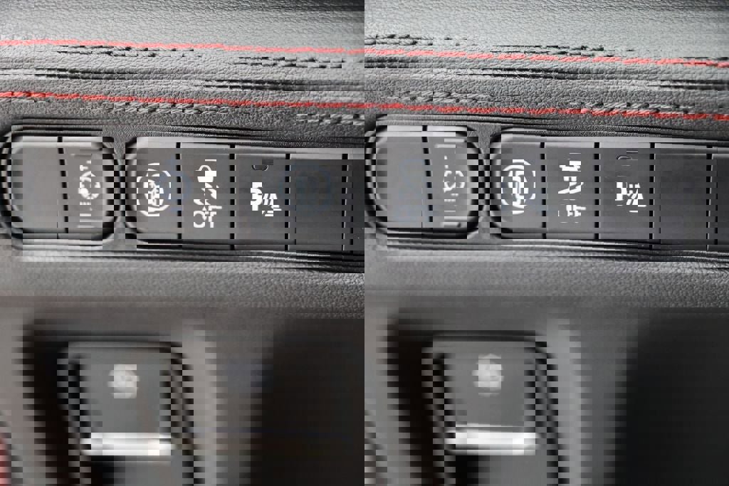 Used 2024 Acura MDX A-Spec image 36