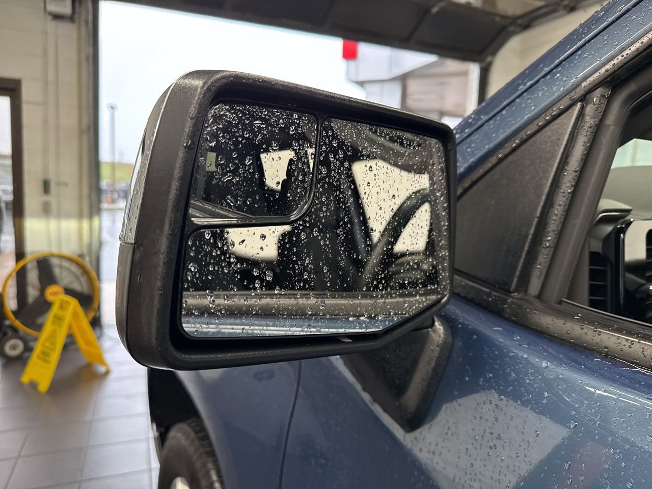 Used 2024 Chevrolet Silverado 1500 LT image 13