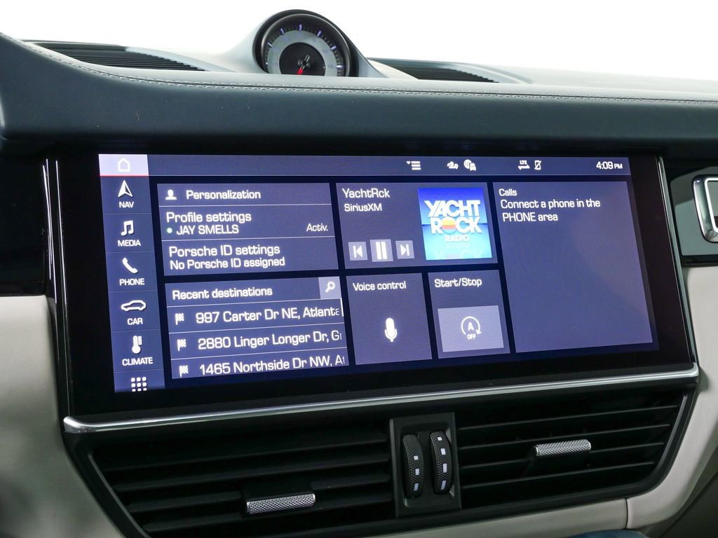Certified 2021 Porsche Cayenne Turbo AWD/4WD image 14