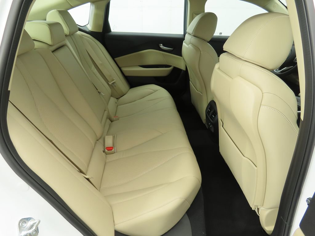 Used 2025 Acura TLX w/ Technology Package image 23
