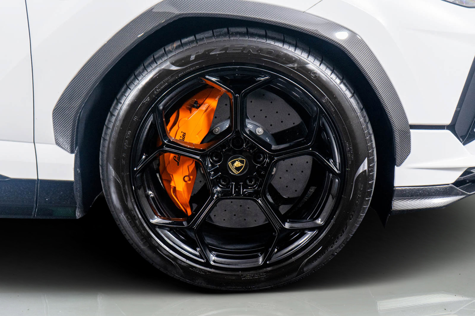 Used 2023 Lamborghini Urus Performante image 11