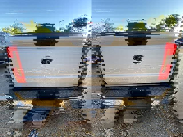 Used 2023 Ford F350 XLT w/ 360-Degree Camera Package AWD/4WD image 3