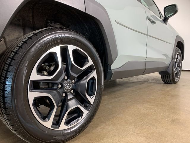 Used 2020 Toyota RAV4 Adventure w/ Convenience Package image 9