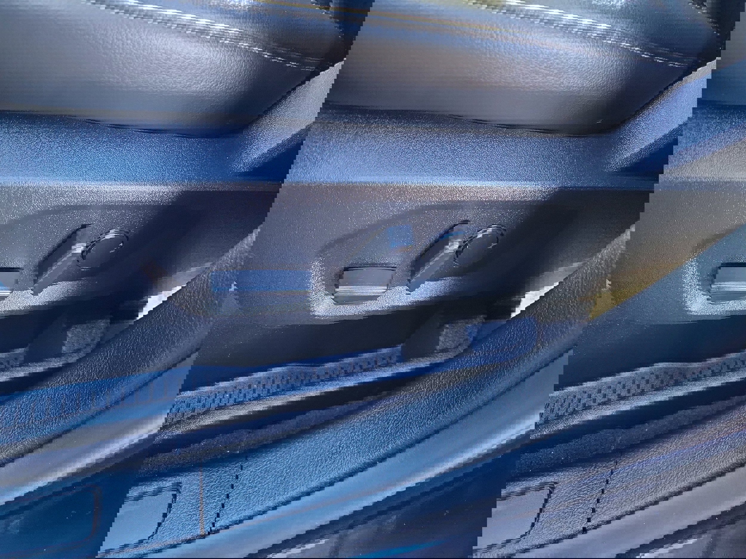 Used 2024 Ford Edge SEL w/ Convenience Package image 19