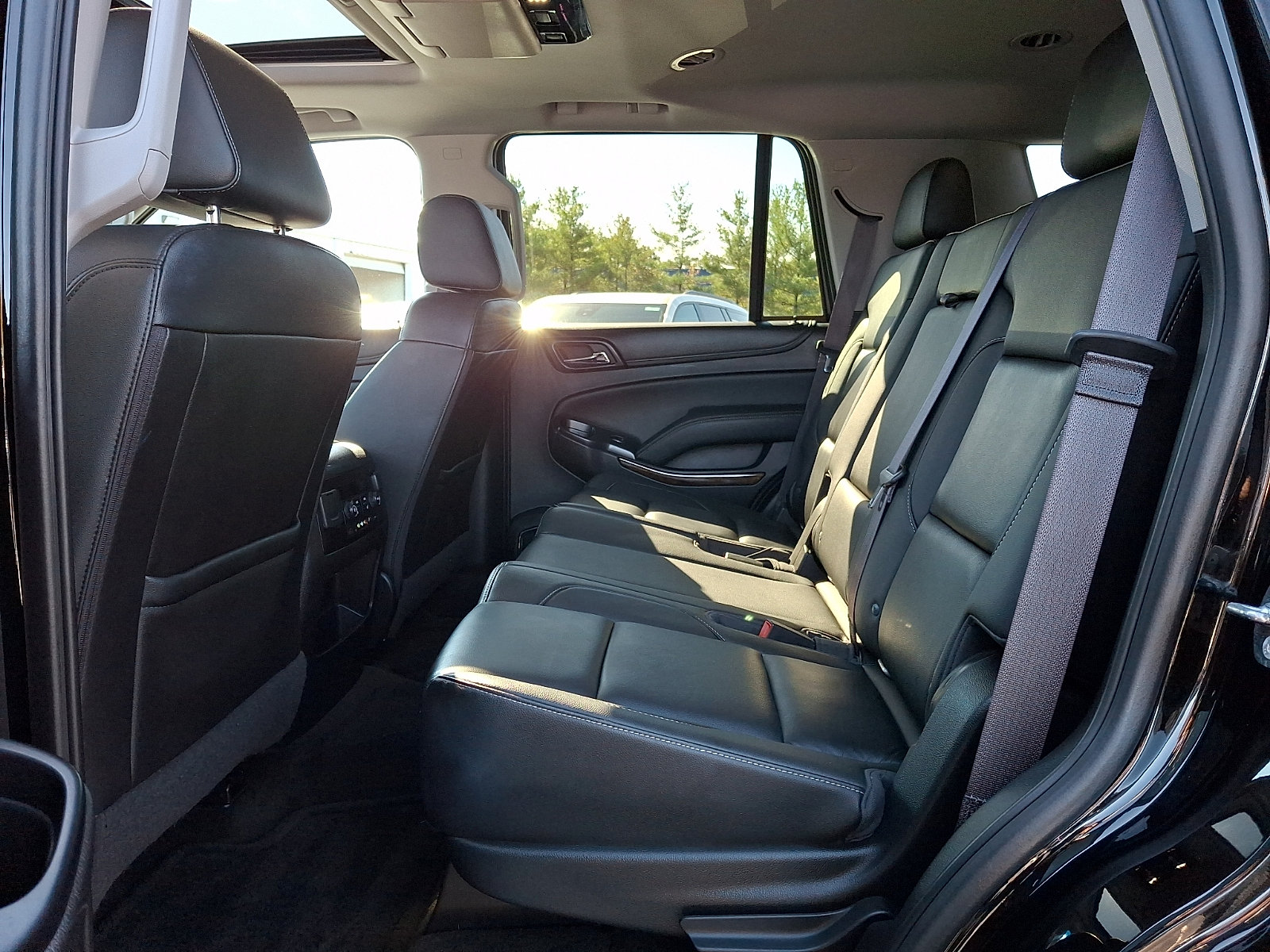 Certified 2016 Chevrolet Tahoe LT w/ LT Signature Package AWD/4WD image 10