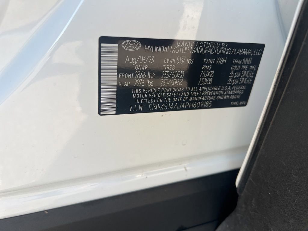 Used 2023 Hyundai Santa Fe SE image 32