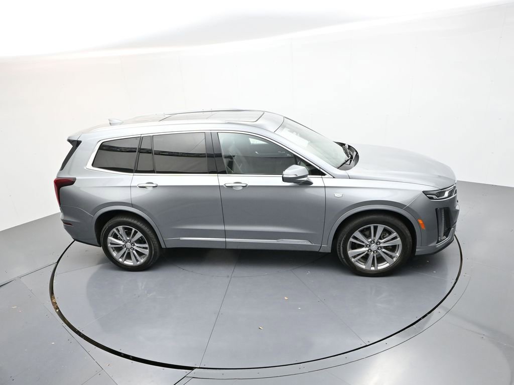 Used 2023 Cadillac XT6 Premium Luxury image 37