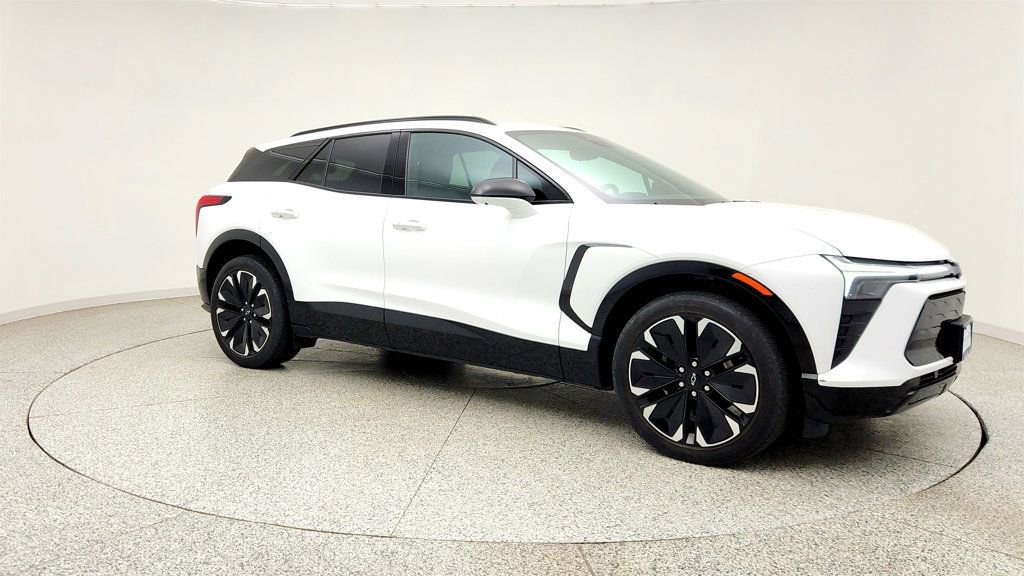 Used 2024 Chevrolet Blazer EV RS AWD/4WD image 3