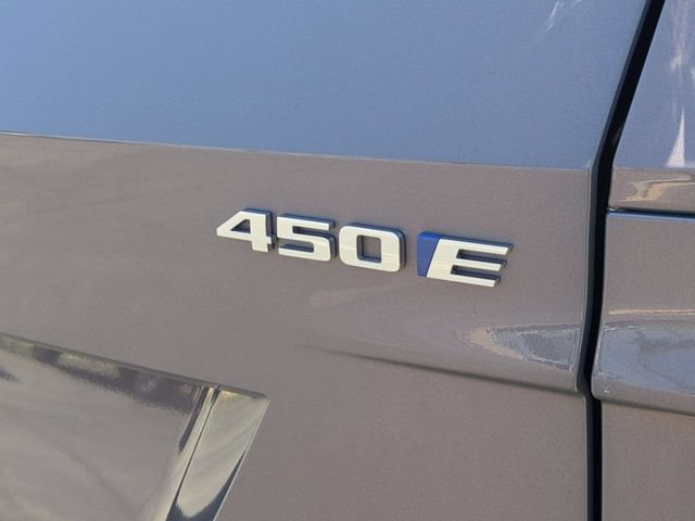 Certified 2024 Cadillac Lyriq Luxury RWD image 32