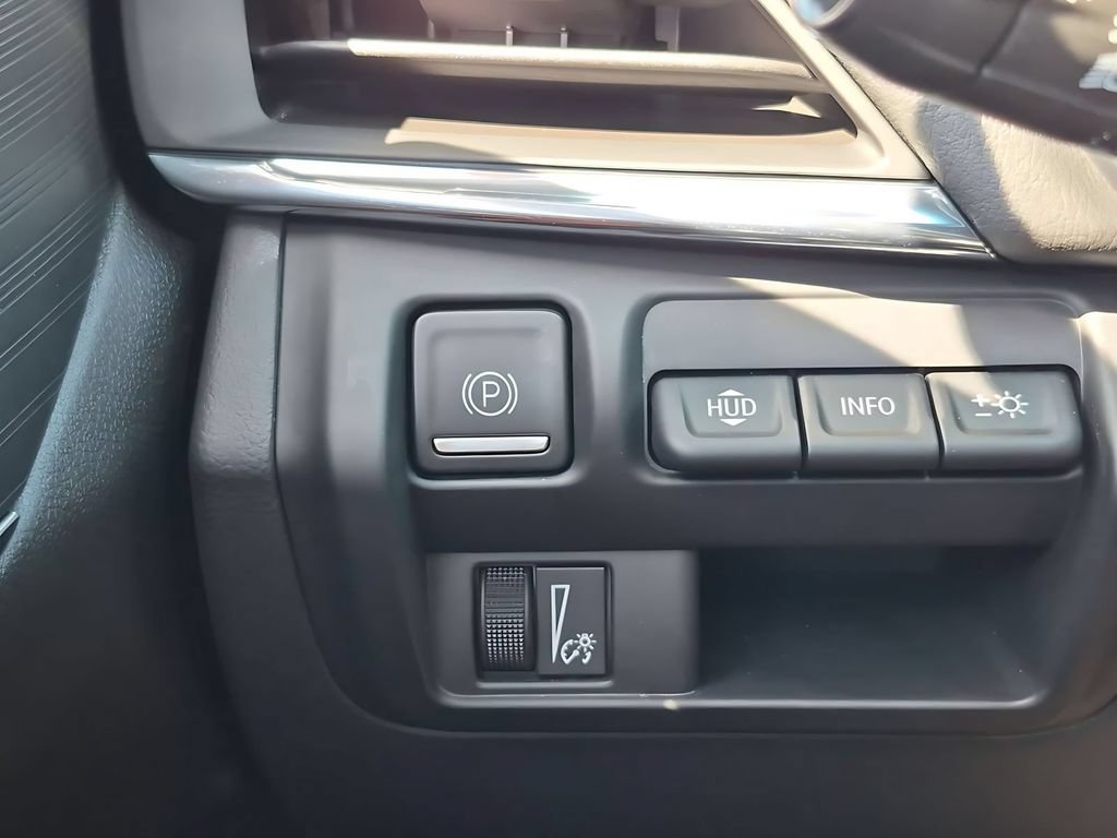 Certified 2023 Cadillac CT4 Premium Luxury w/ Technology Package AWD/4WD image 18