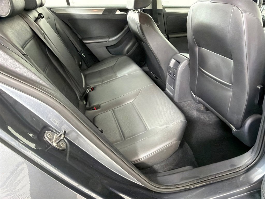 Used 2014 Volkswagen Jetta TDI image 15