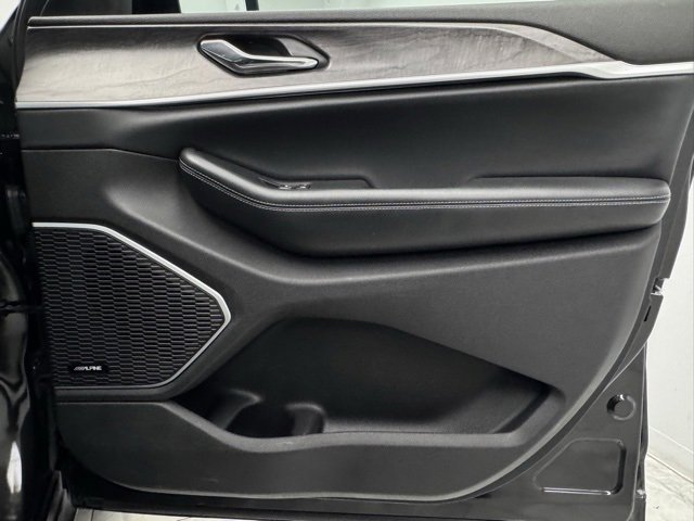 Used 2024 Jeep Grand Cherokee Limited 4xe image 47