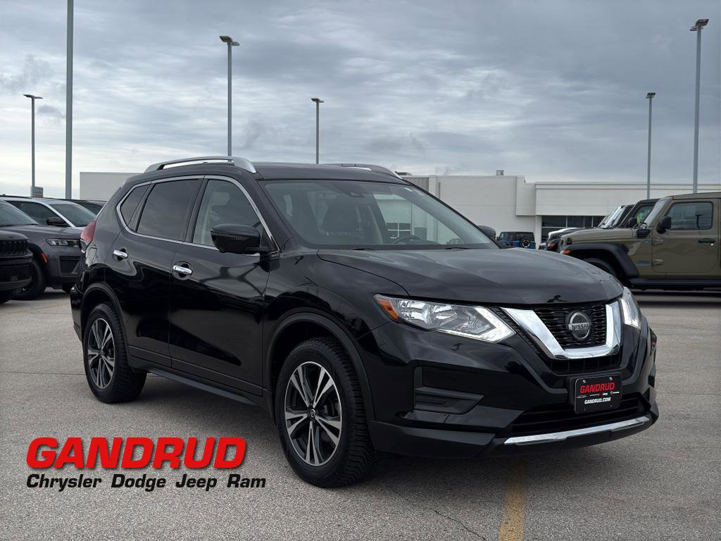 Used 2019 Nissan Rogue SV w/ Sun & Sound Touring Package AWD/4WD image 1
