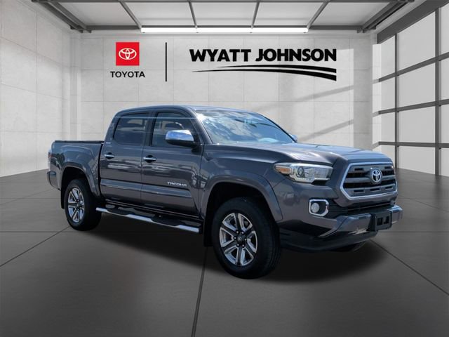 Used 2016 Toyota Tacoma Limited w/ Towing Package AWD/4WD image 7