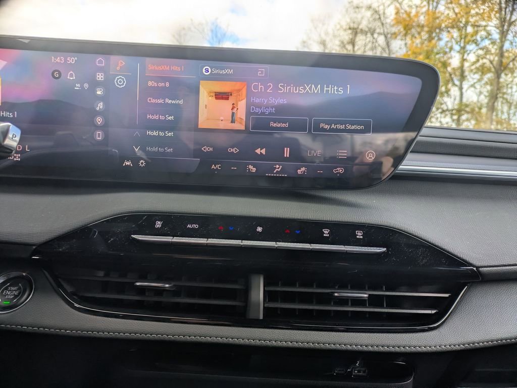 New 2026 Buick Enclave Sport Touring w/ Power Package AWD/4WD image 17