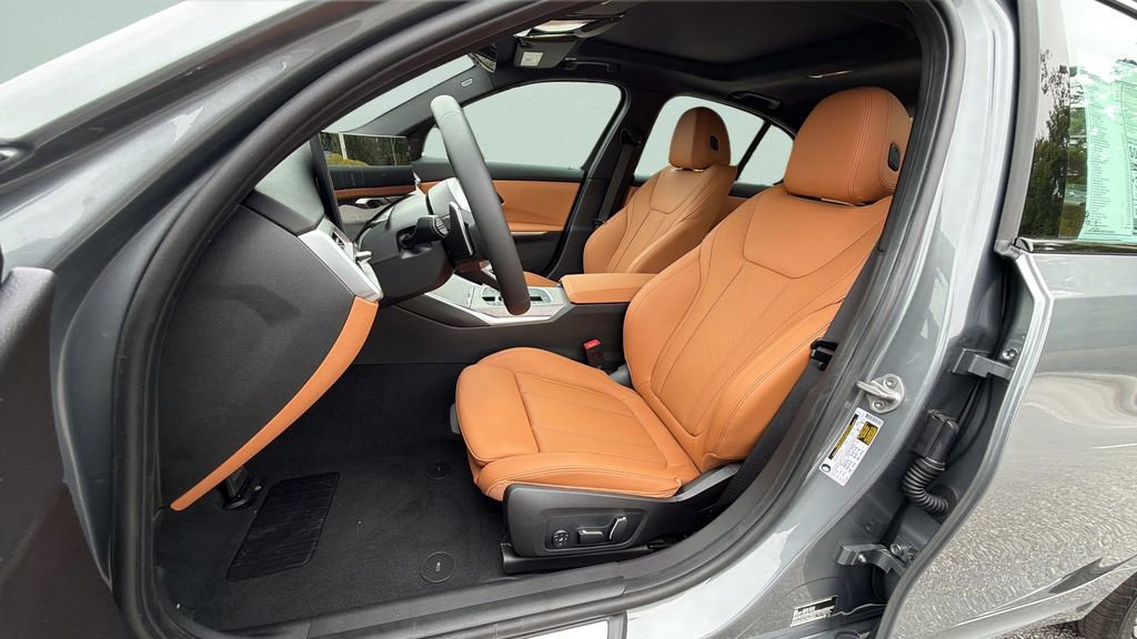 New 2026 BMW 330i Sedan w/ M Sport Package image 10