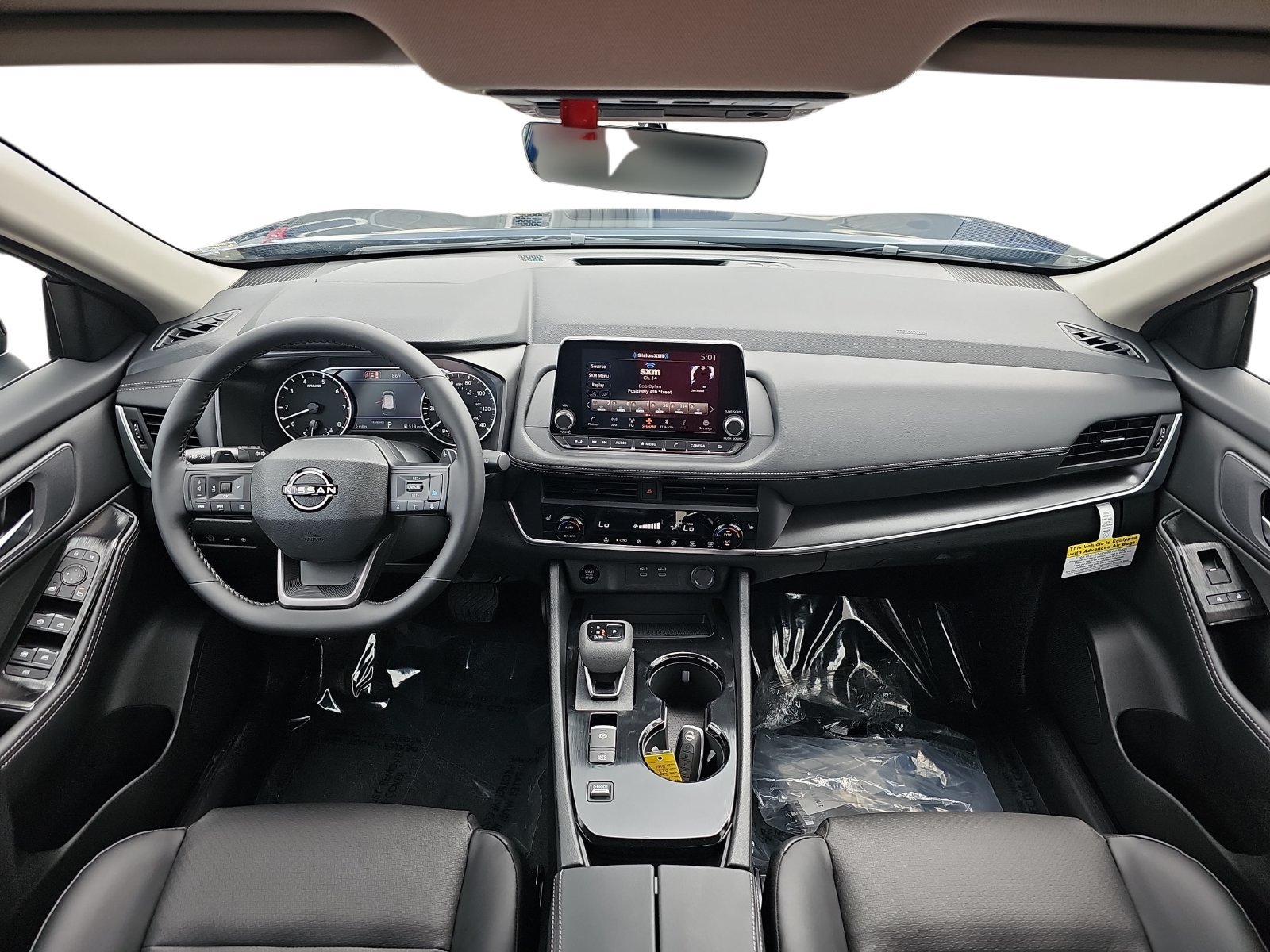 New 2027 Nissan Rogue Dark Armor FWD image 13