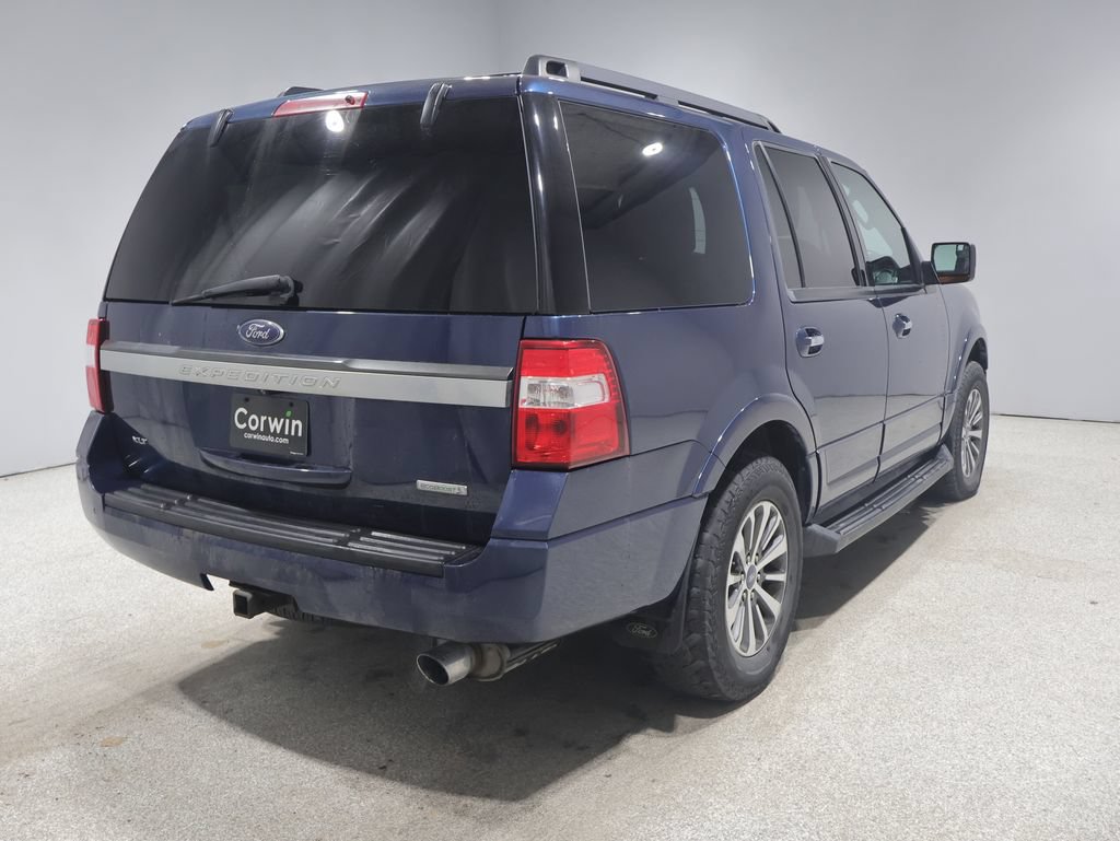 Used 2017 Ford Expedition XLT w/ Equipment Group 202A AWD/4WD image 2