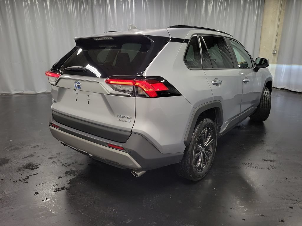 Used 2023 Toyota RAV4 Limited AWD/4WD image 8