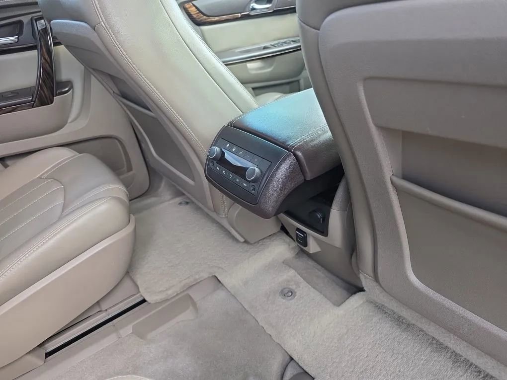 Used 2015 GMC Acadia Denali FWD image 21