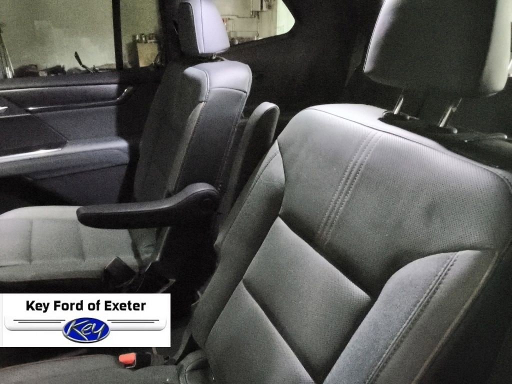 Used 2024 GMC Acadia AT4 w/ Super Cruise Package AWD/4WD image 23