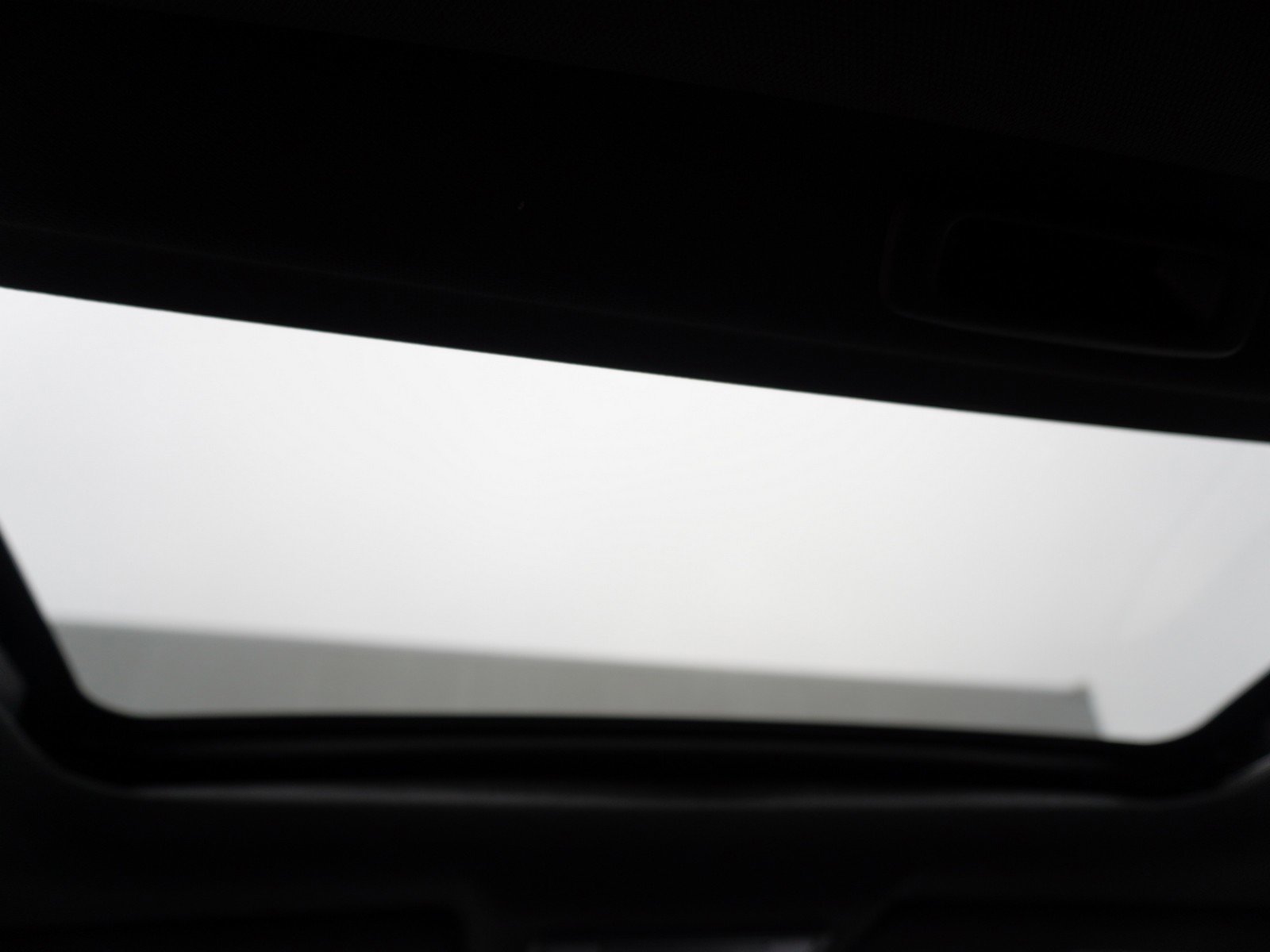 Used 2023 Honda CR-V Sport Touring image 17