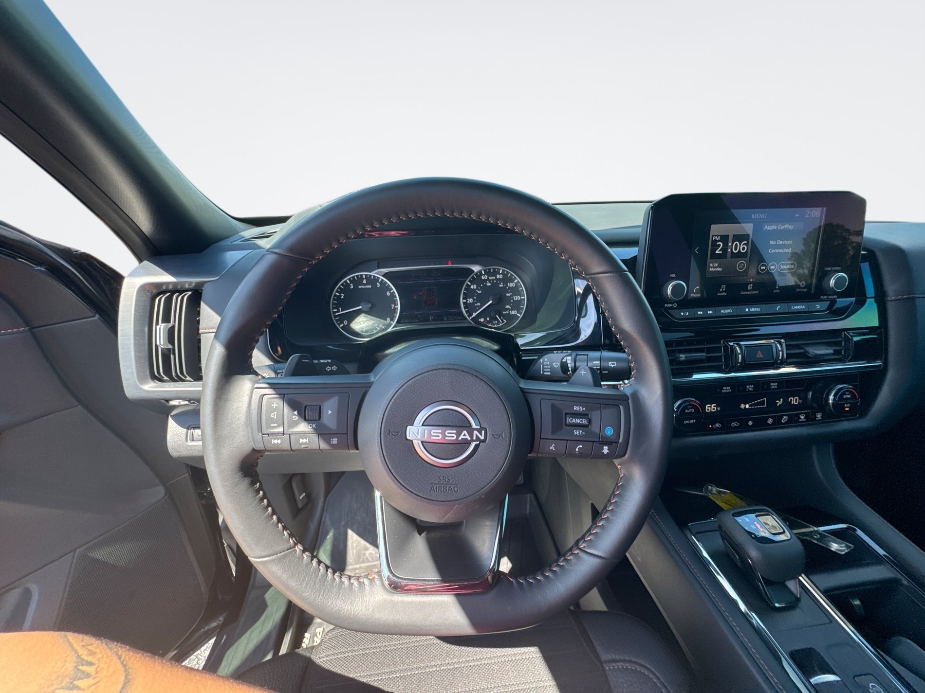 Used 2025 Nissan Pathfinder Rock Creek AWD/4WD image 16