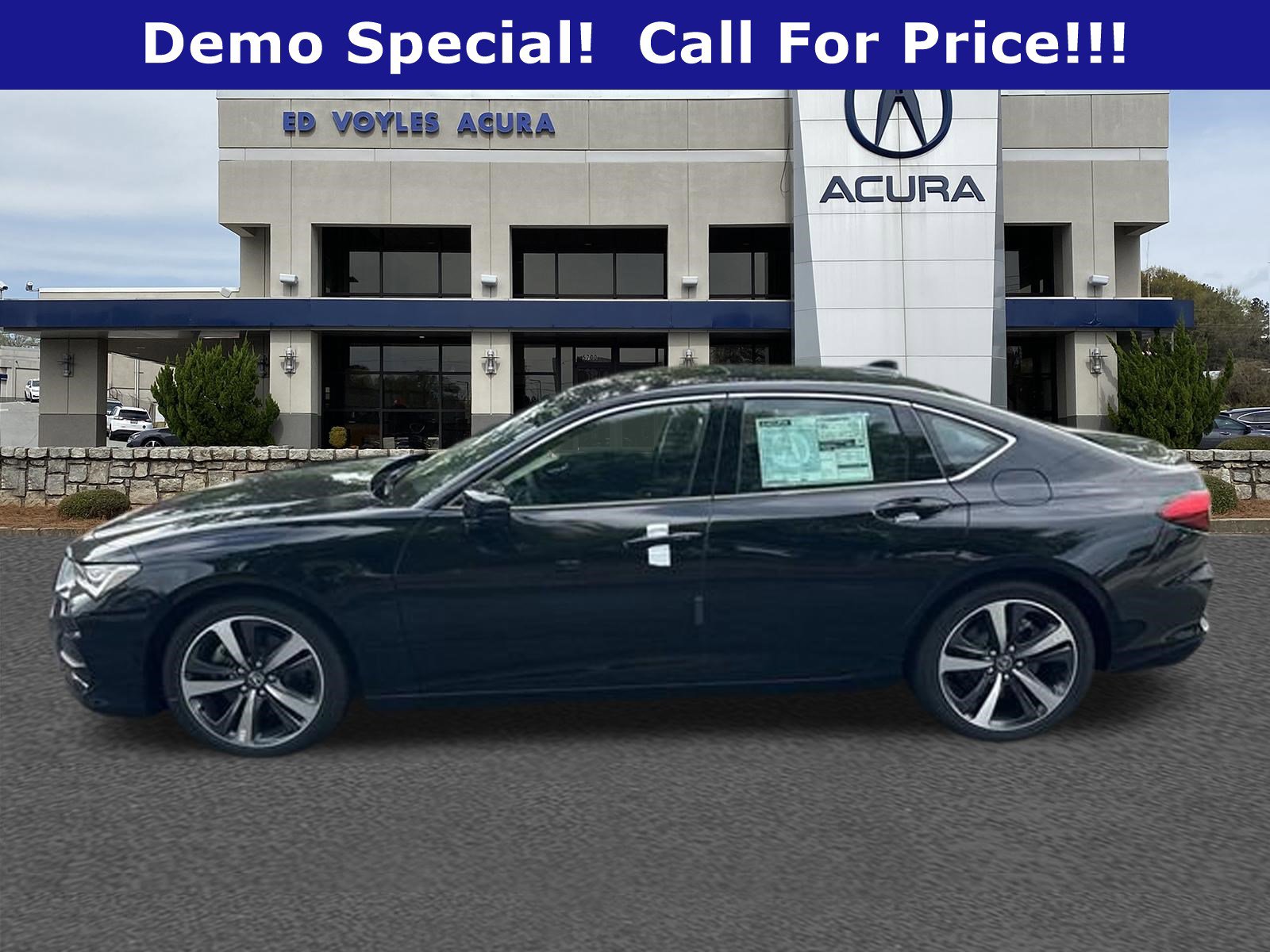 Used 2025 Acura TLX w/ Technology Package FWD image 8