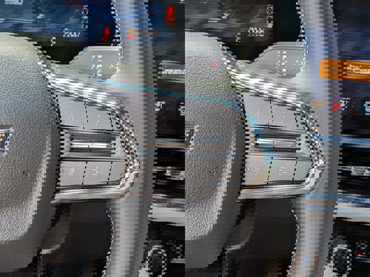 New 2026 Chevrolet Equinox EV LT image 12