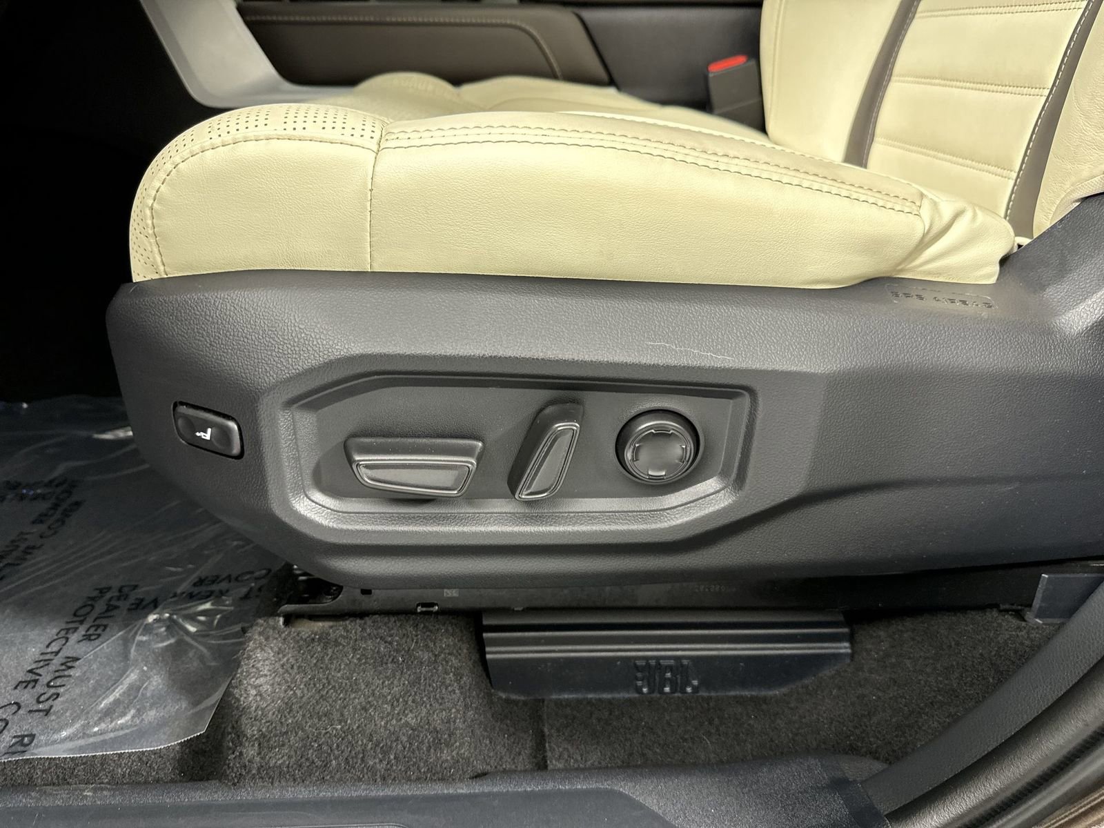 Used 2023 Toyota Tundra 1794 Edition image 21