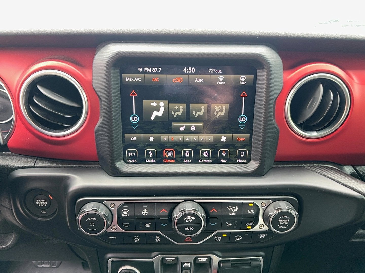 Used 2019 Jeep Wrangler Unlimited Rubicon AWD/4WD image 17