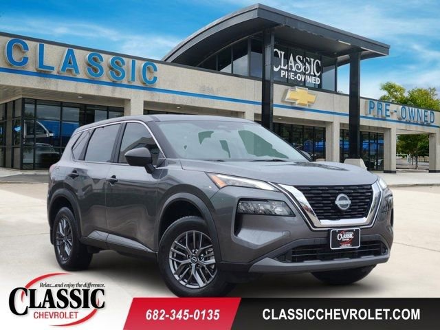 Used 2023 Nissan Rogue S image 1