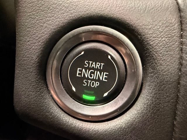 Used 2024 Chevrolet Suburban High Country AWD/4WD image 42