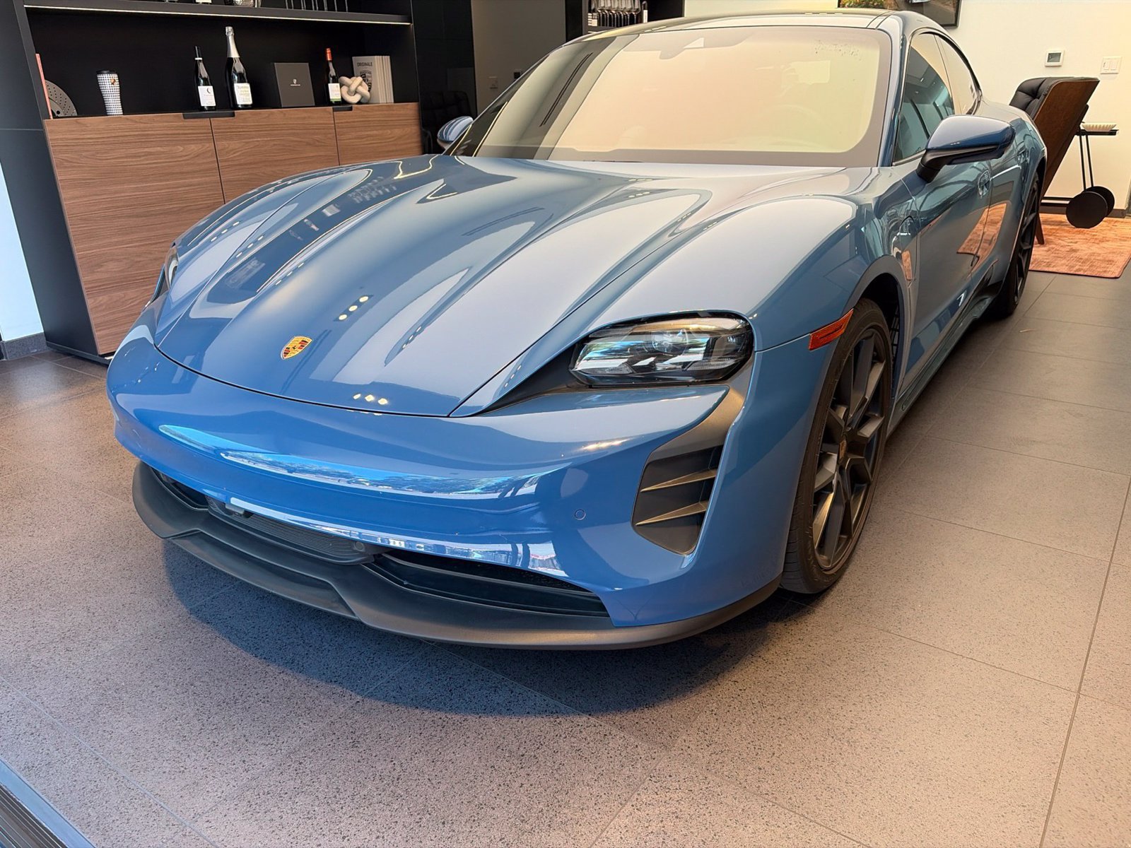 Certified 2024 Porsche Taycan GTS w/ Premium Package (P6U) AWD/4WD image 2