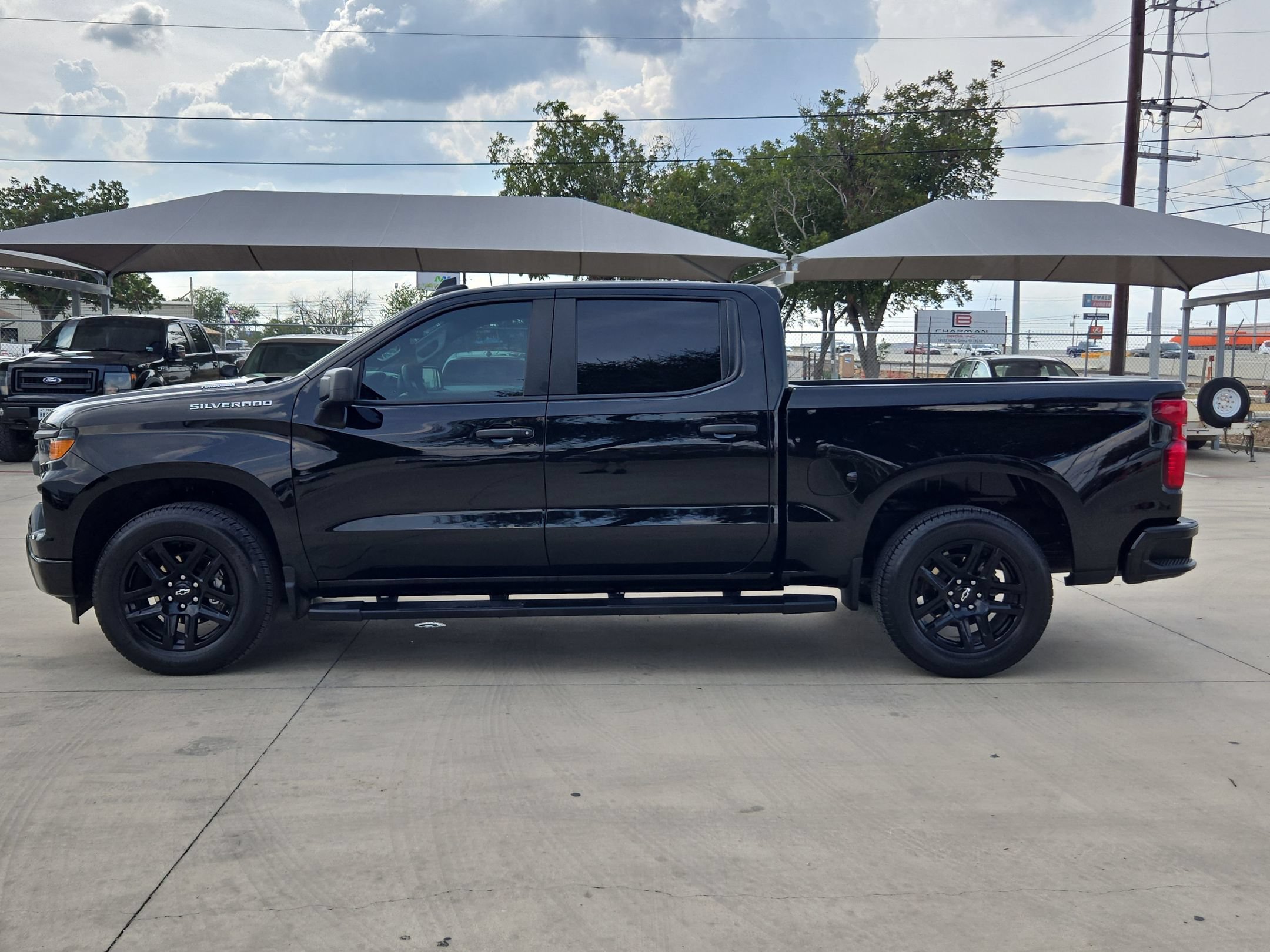 Used 2024 Chevrolet Silverado 1500 Custom RWD image 6