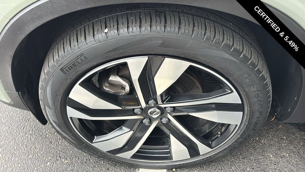 Certified 2023 Volvo XC40 B5 Plus w/ Driver Assist Package image 35