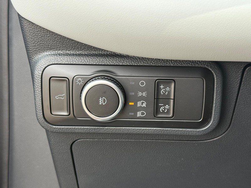 New 2026 Ford Explorer Platinum image 26