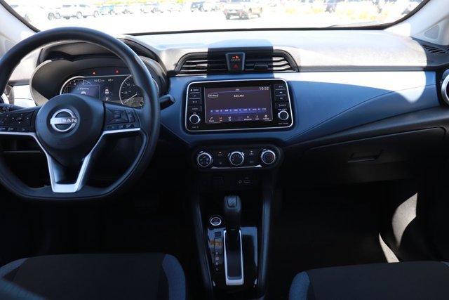 Used 2025 Nissan Versa SV FWD image 13