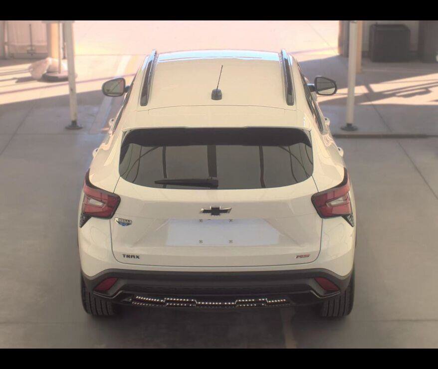 Used 2025 Chevrolet Trax RS w/ Driver Confidence Package FWD image 10