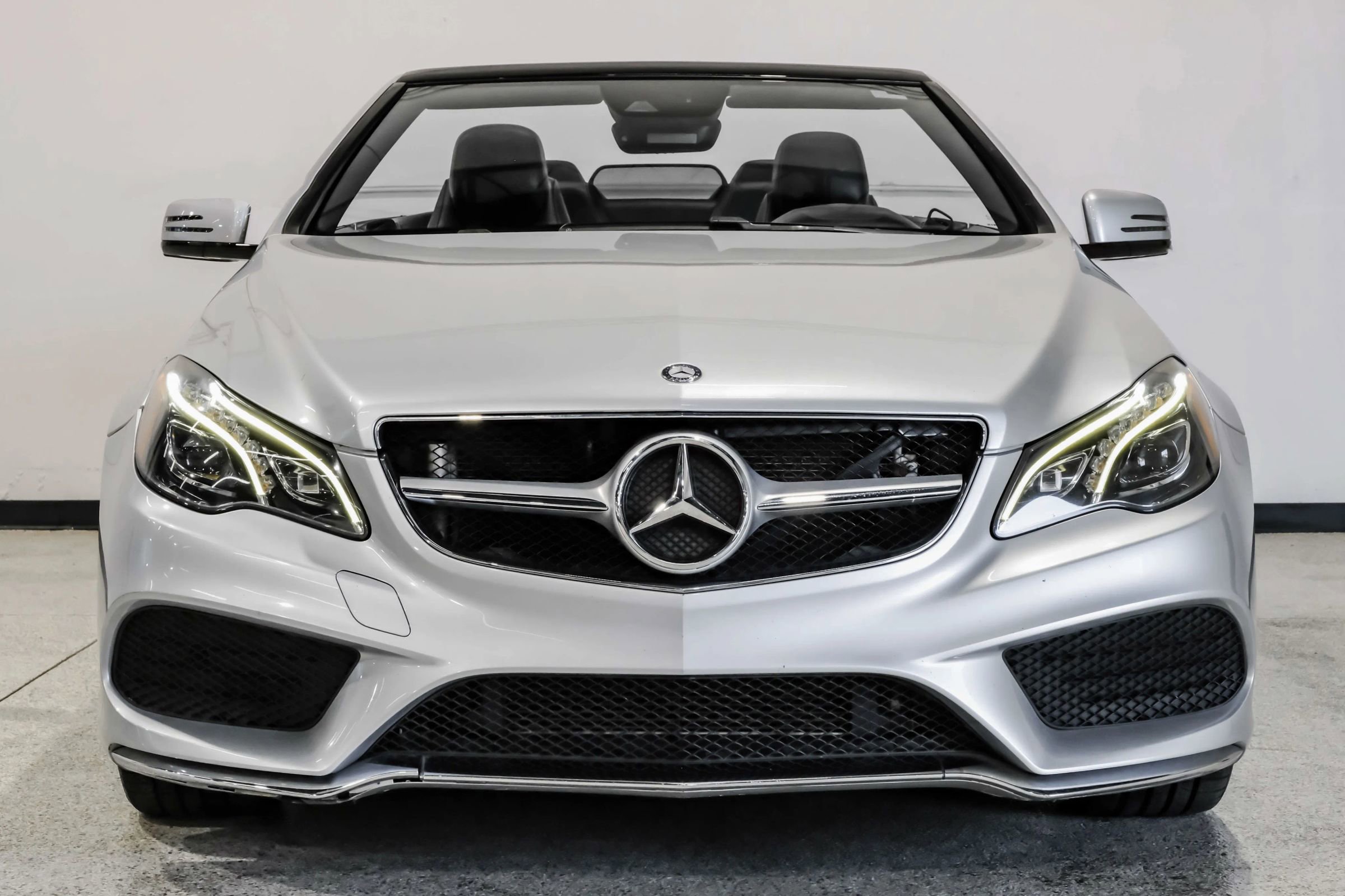Used 2014 Mercedes-Benz E 550 Cabriolet image 4