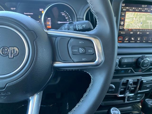 Used 2023 Jeep Wrangler Unlimited Sahara image 18