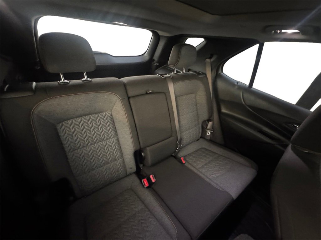 Used 2022 Chevrolet Equinox LT image 16